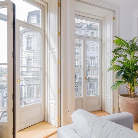 Boutique Rentals-Kihara'S Ribeira Apt With Great Views Porto Bagian luar foto