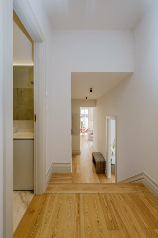 Boutique Rentals-Kihara'S Ribeira Apt With Great Views Porto Bagian luar foto